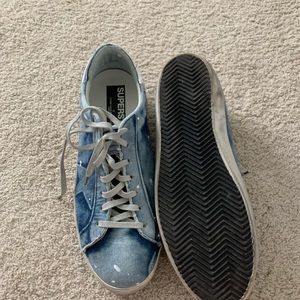 Men’s Distressed Golden Goose Sneakers